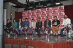 A R rahman, Parsoon Joshi, Salim merchant, Sulaiman Merchant at MTV Season 3 in Blue Frog, Mumbai on 1st Aug 2013 (53).JPG